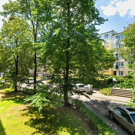 Modern Jaworowa Perfect For Remote Work By Renters شقة